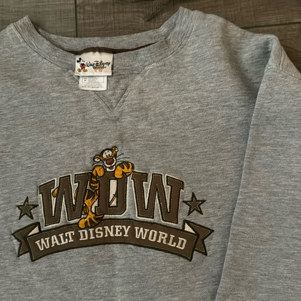 Embroidered Walt Disney World Crewneck